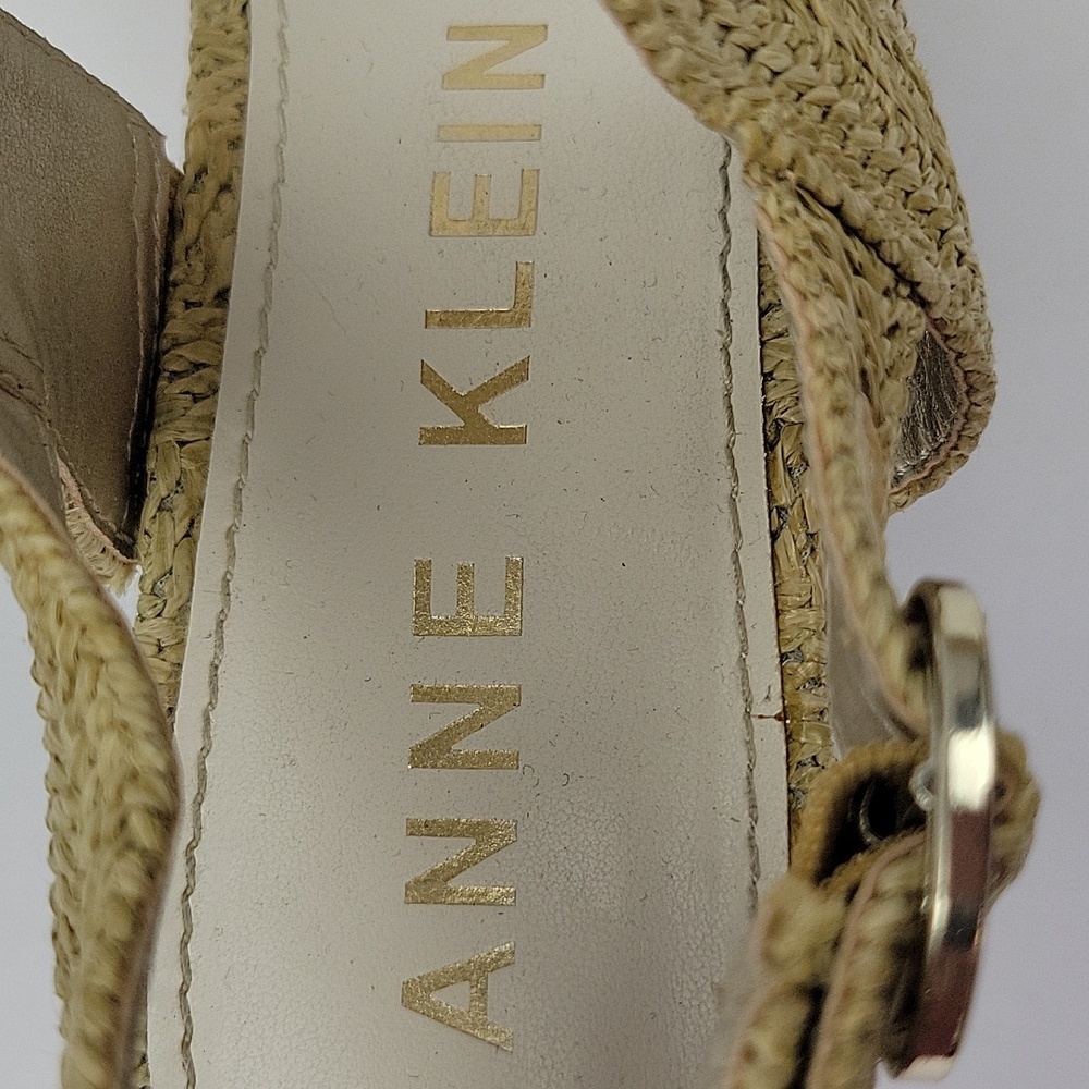 Anne Klein Padrino Woven Raffia Block Heel Open Toe Sandals Tan  Size 8.5 - Picture 13 of 15